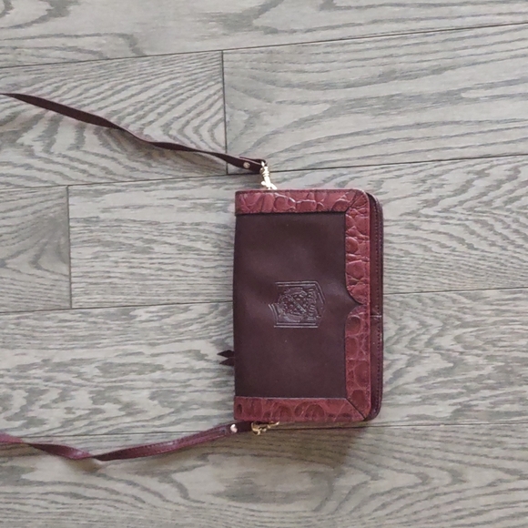 Small brown crossbody bag by be - Picture 5 of 8